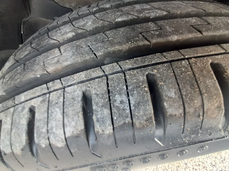 Dacia Logan 1.2i 75к.с СТАРИЯ МОТОР  ТОП СЪСТОЯНИЕ, снимка 15 - Автомобили и джипове - 52446885