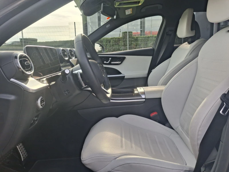 Mercedes-Benz C 200 4MATIC, снимка 8 - Автомобили и джипове - 52456604