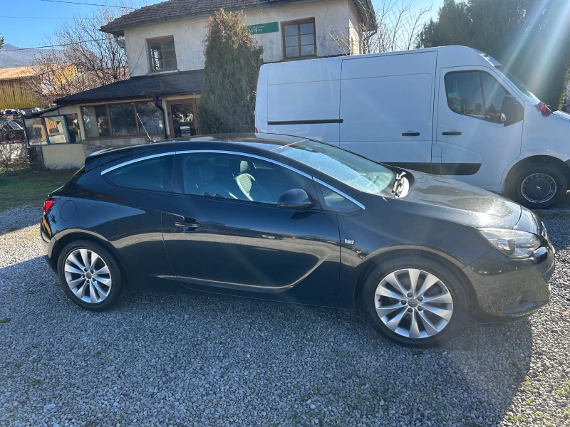 Opel Astra 1.7CDTI EURO5B, снимка 8 - Автомобили и джипове - 52737322