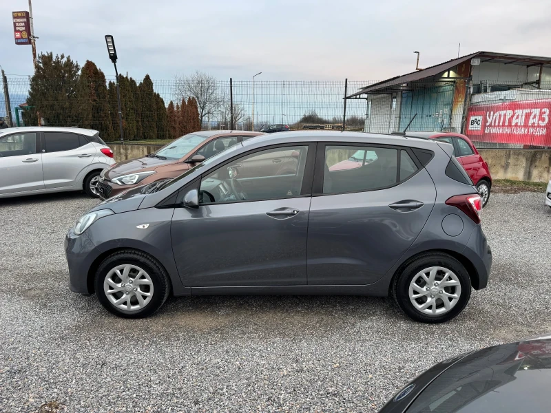 Hyundai I10 1.2i Facelift!!! Navigation!! Klima!!! 88kkm!!, снимка 3 - Автомобили и джипове - 53498550