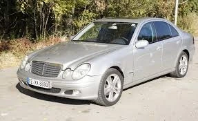 Mercedes-Benz E 220 - [1] 