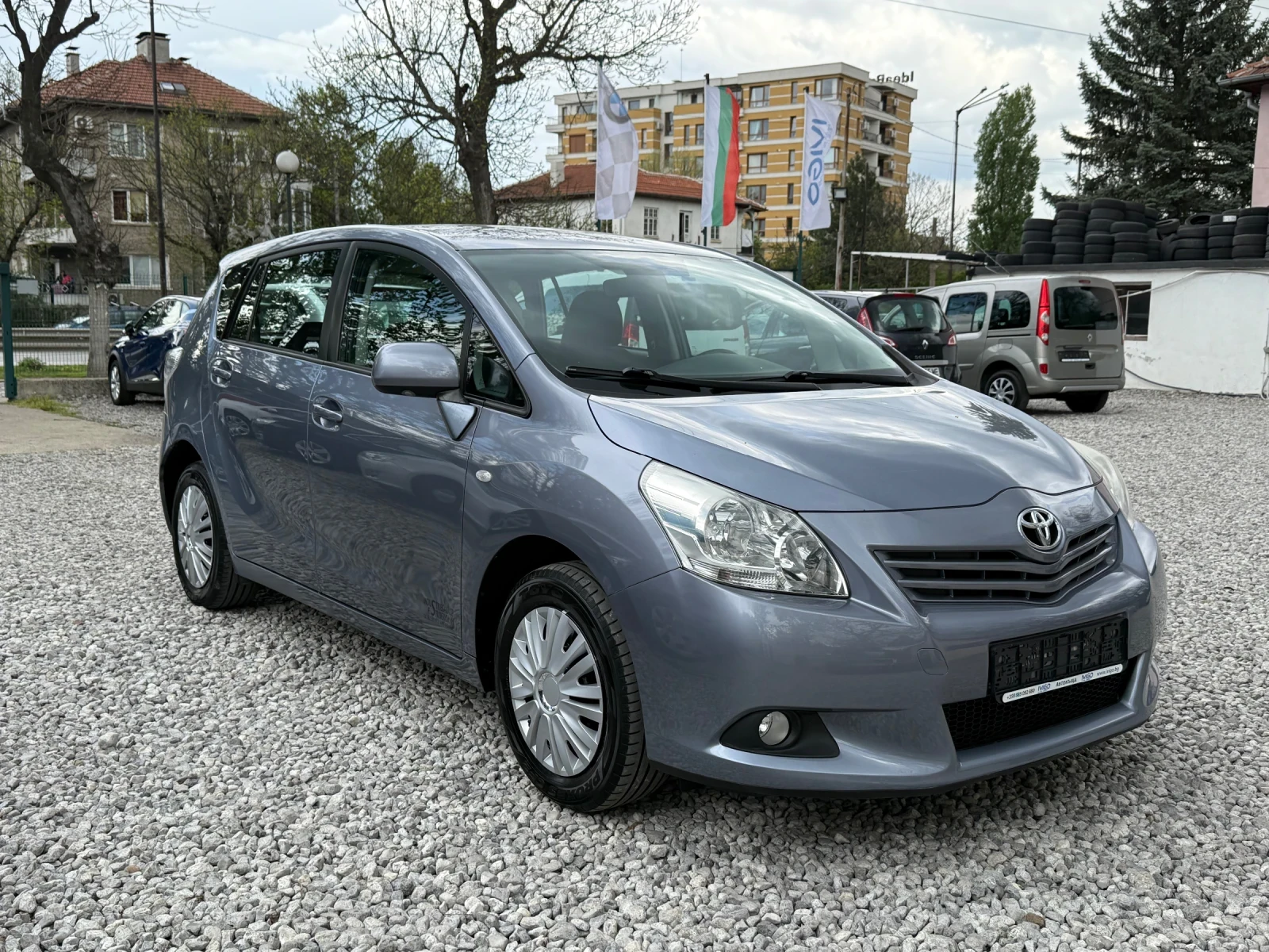 Toyota Verso 1.8i Linea Luna - EURO5b - 7места - изображение 3