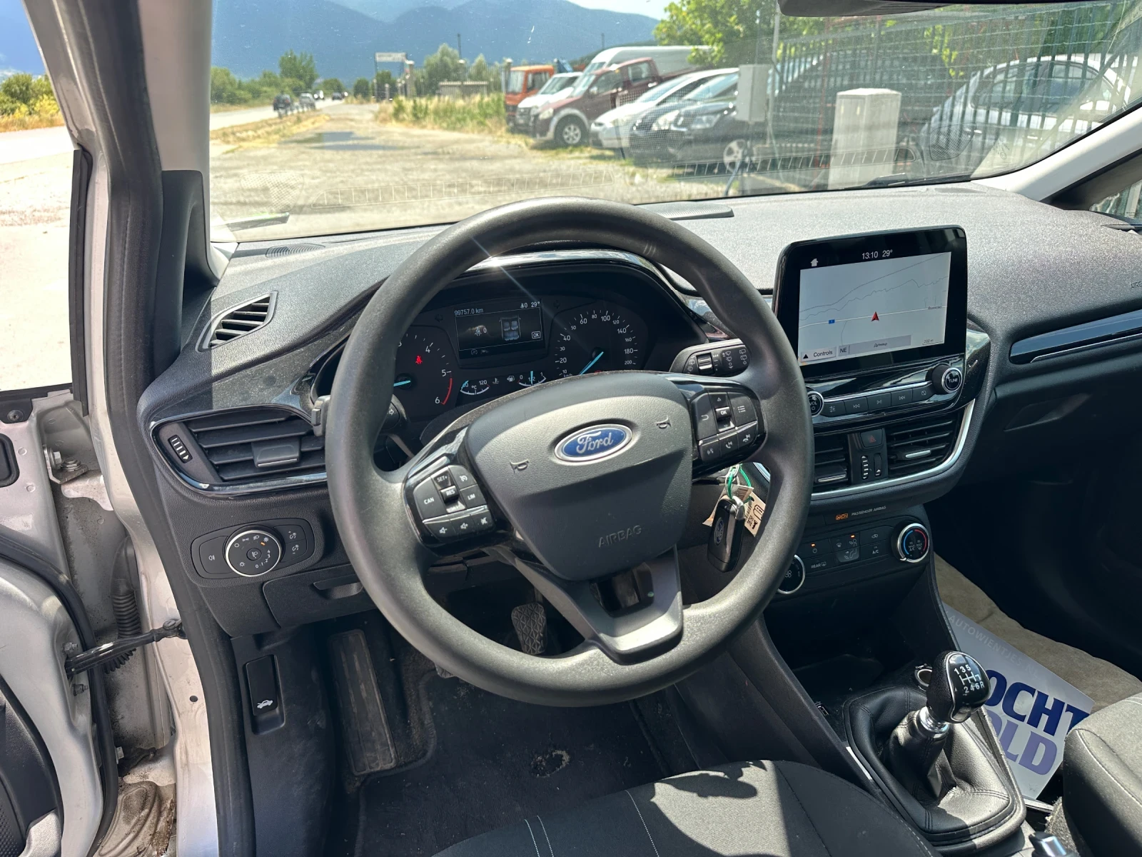 Ford Fiesta 1.5  - изображение 10