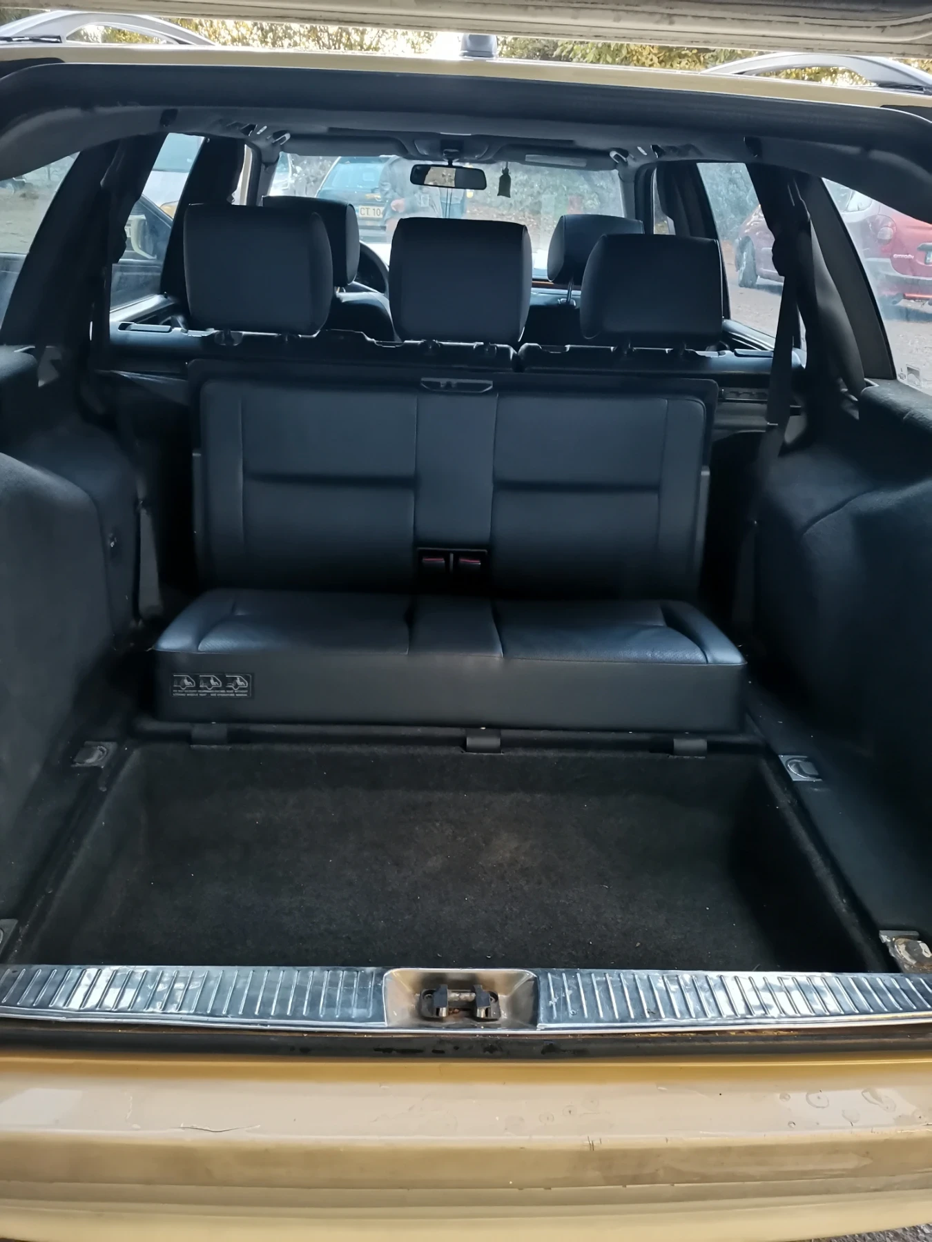 Mercedes-Benz E 220  - изображение 9