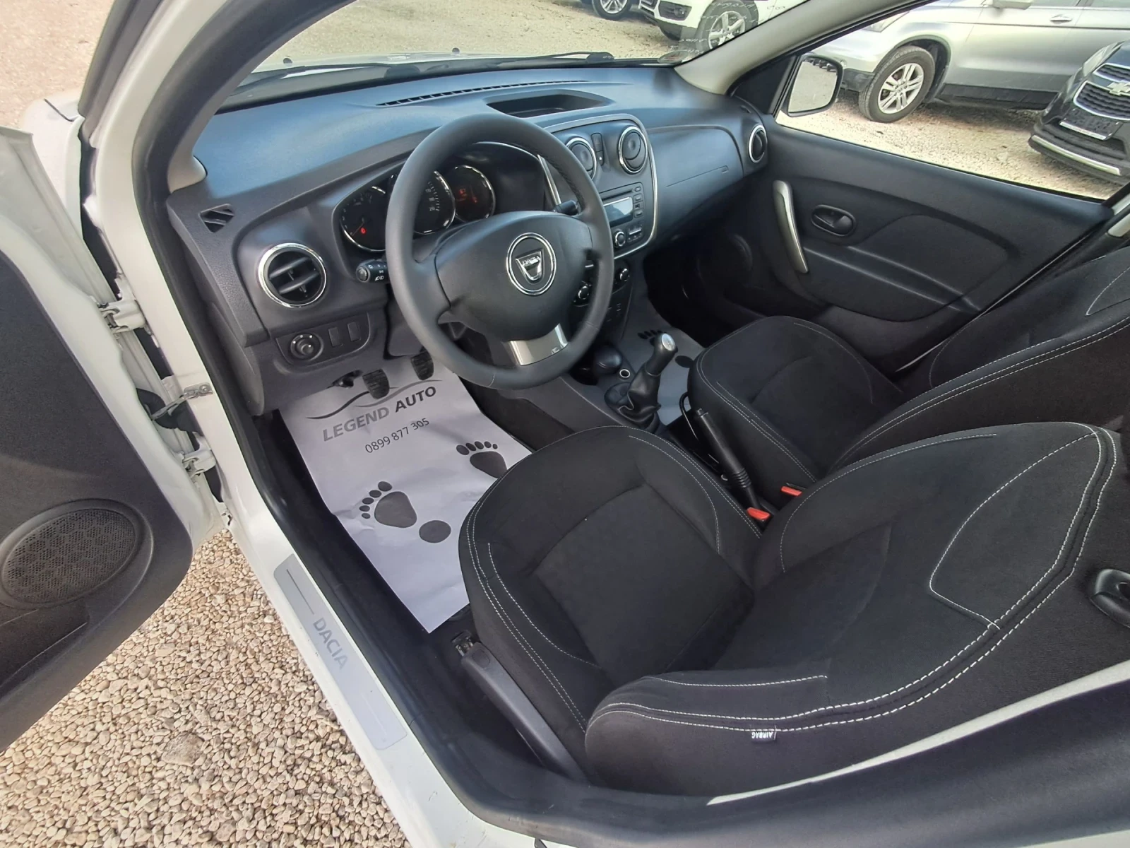 Dacia Logan 1.2i 75к.с СТАРИЯ МОТОР  ТОП СЪСТОЯНИЕ - изображение 10