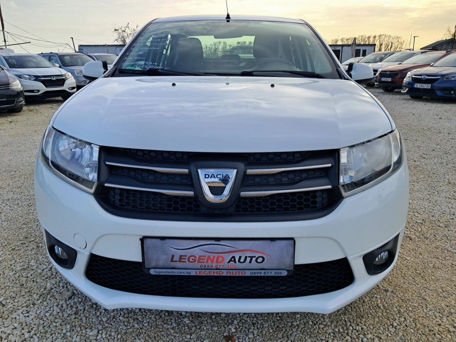 Dacia Logan 1.2i 75к.с СТАРИЯ МОТОР  ТОП СЪСТОЯНИЕ - изображение 2