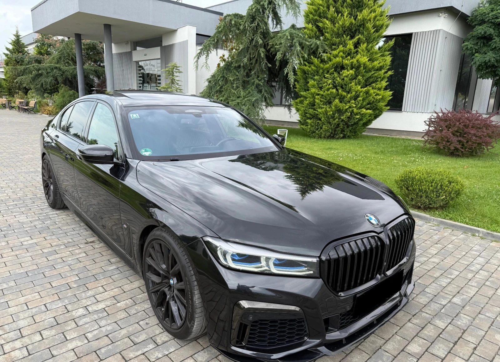 BMW 750 M-Sport xDrive | Mobile.bg   1
