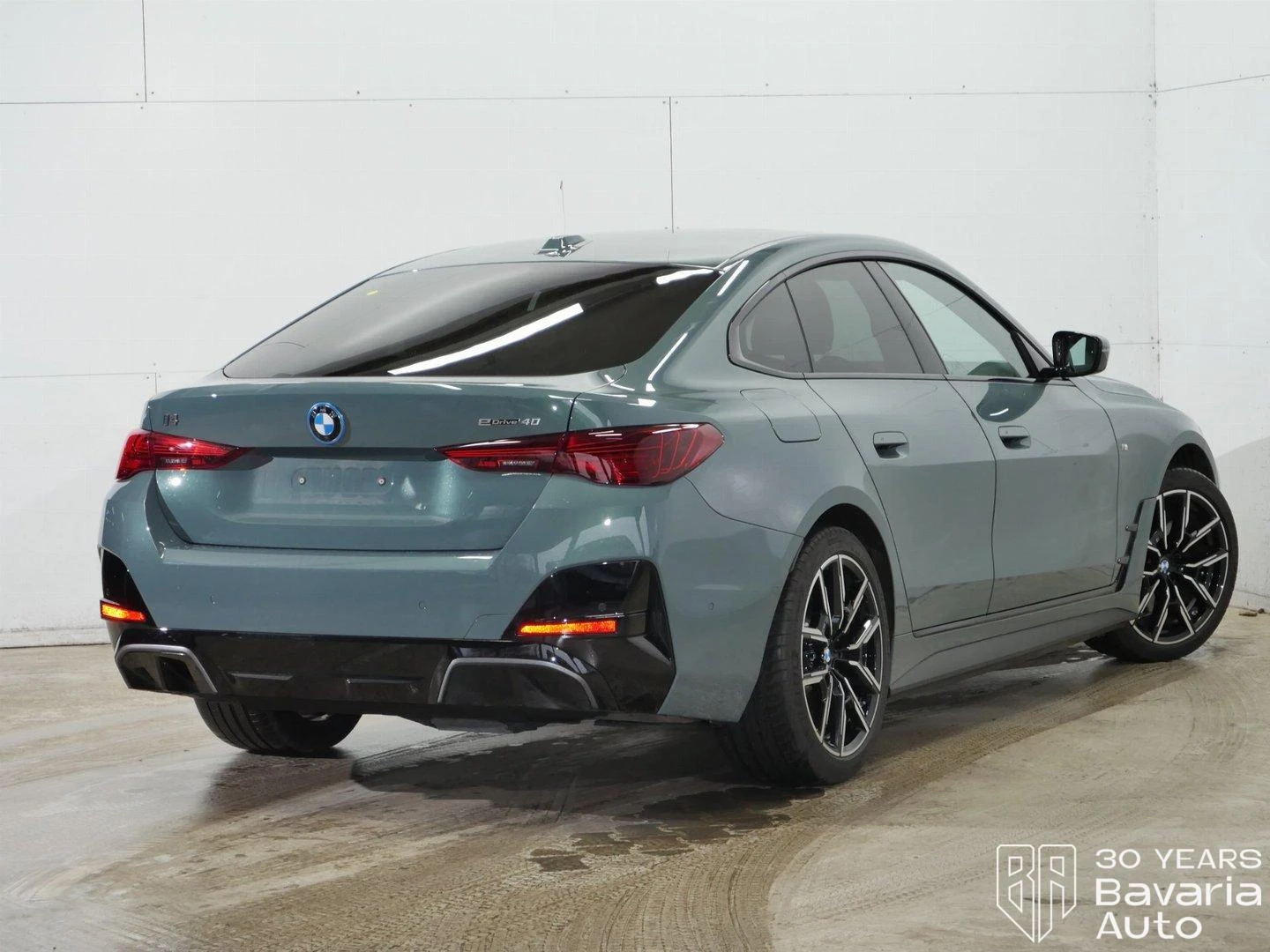 BMW i4 40 eDrive M Sport Paket - изображение 3