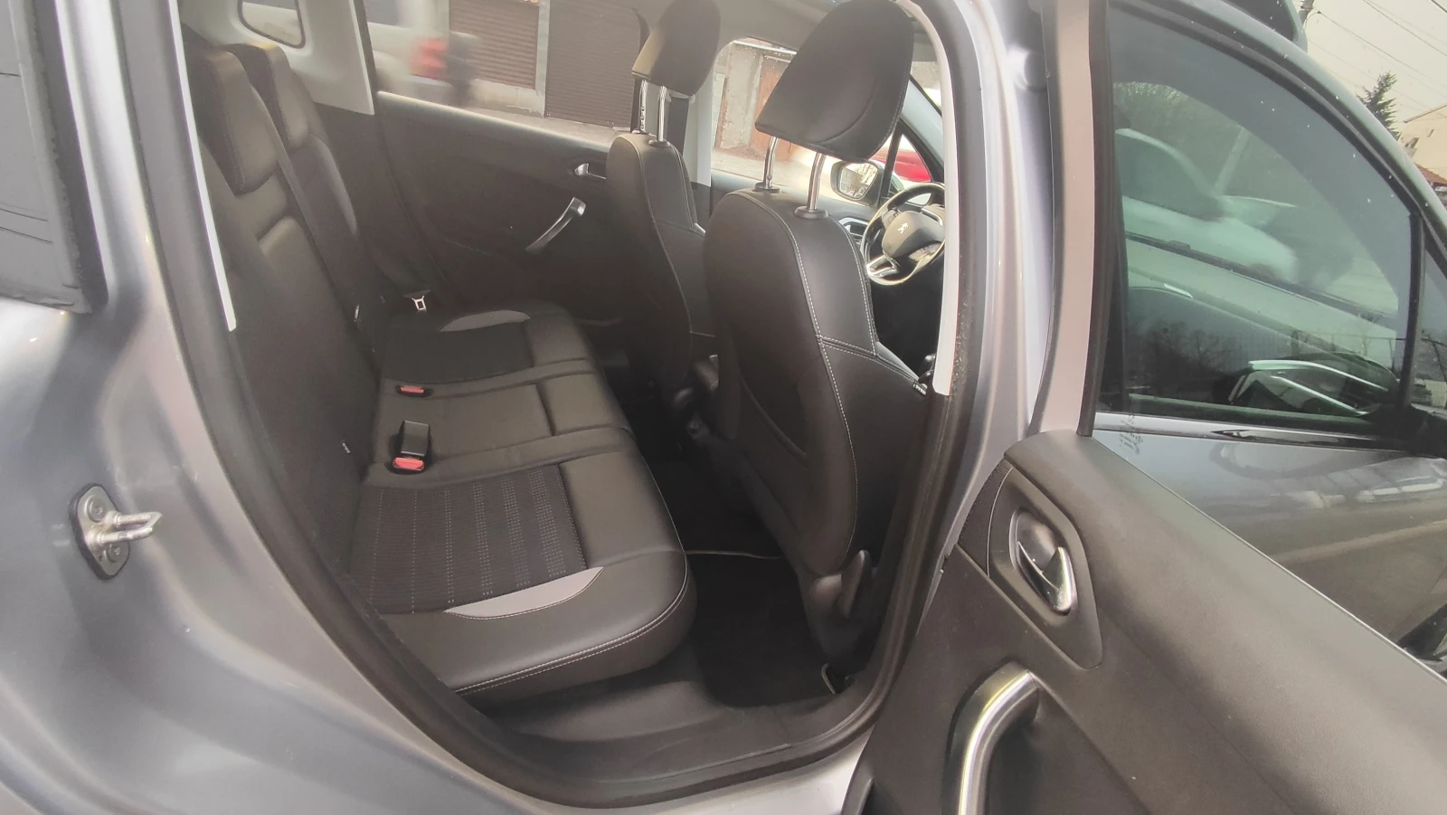 Peugeot 2008 1.2i ��������  | Mobile.bg � ����������� 12