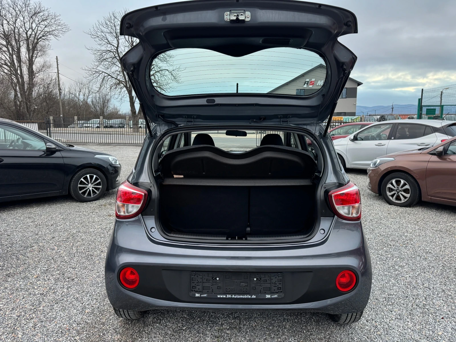 Hyundai I10 1.2i Facelift!!! Navigation!! Klima!!! 88kkm!! | Mobile.bg � ����������� 16