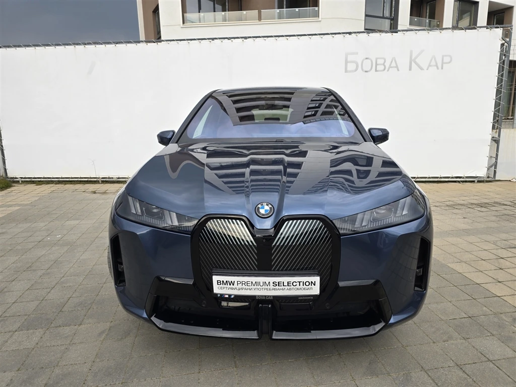 BMW iX xDrive60, снимка 10 - Автомобили и джипове - 53800448