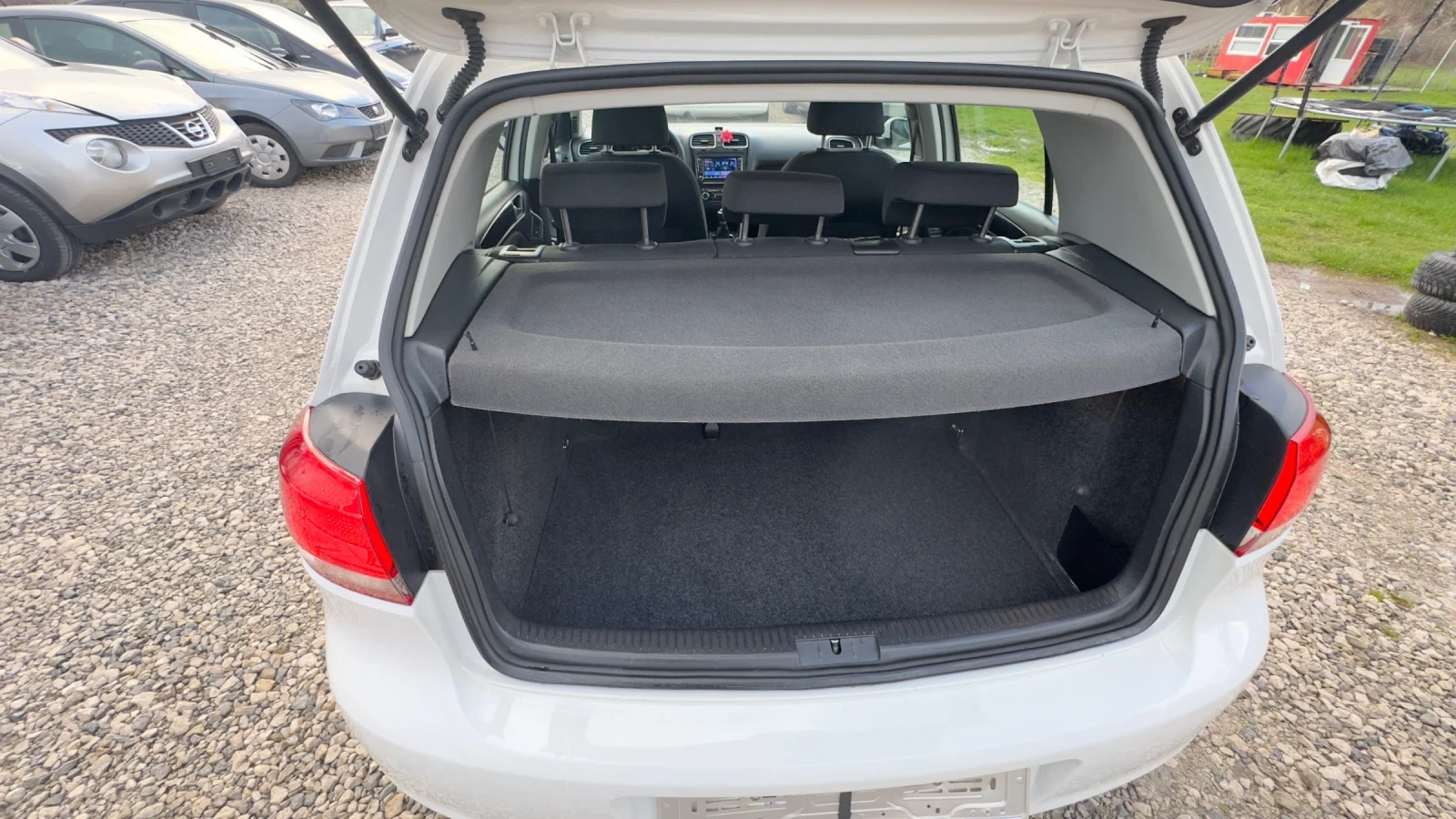 VW Golf 2.0 TDI 110 к.с. ИТАЛИЯ , снимка 17 - Автомобили и джипове - 54083880