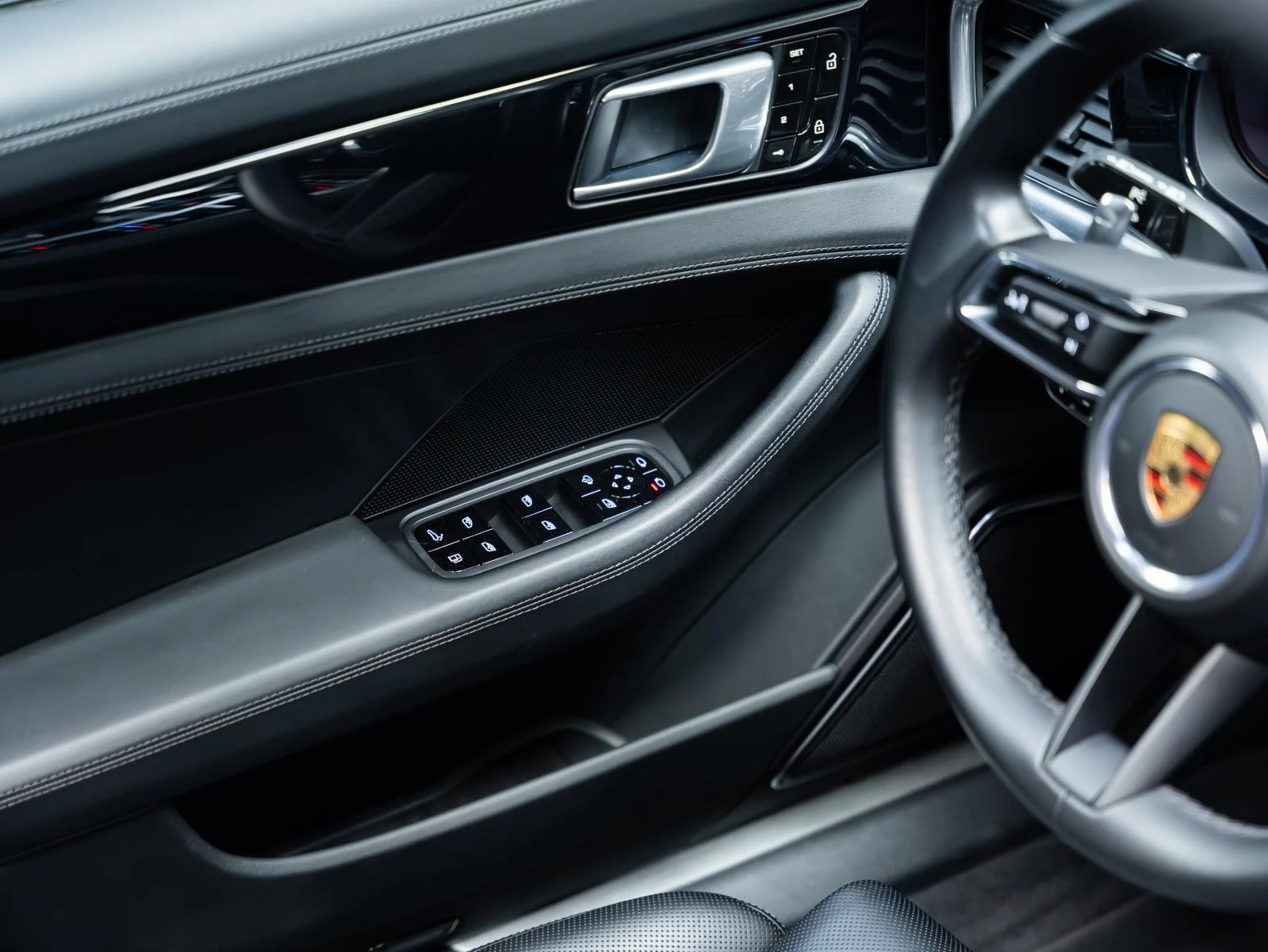 Porsche Panamera FACELIFT* E-HYBRID* SPORT CHRONO* BOSE* 360CAM* SO | Mobile.bg � ����������� 14