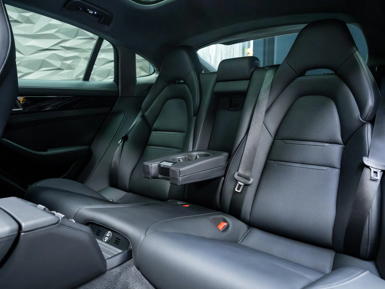 Porsche Panamera FACELIFT* E-HYBRID* SPORT CHRONO* BOSE* 360CAM* SO | Mobile.bg � ����������� 12