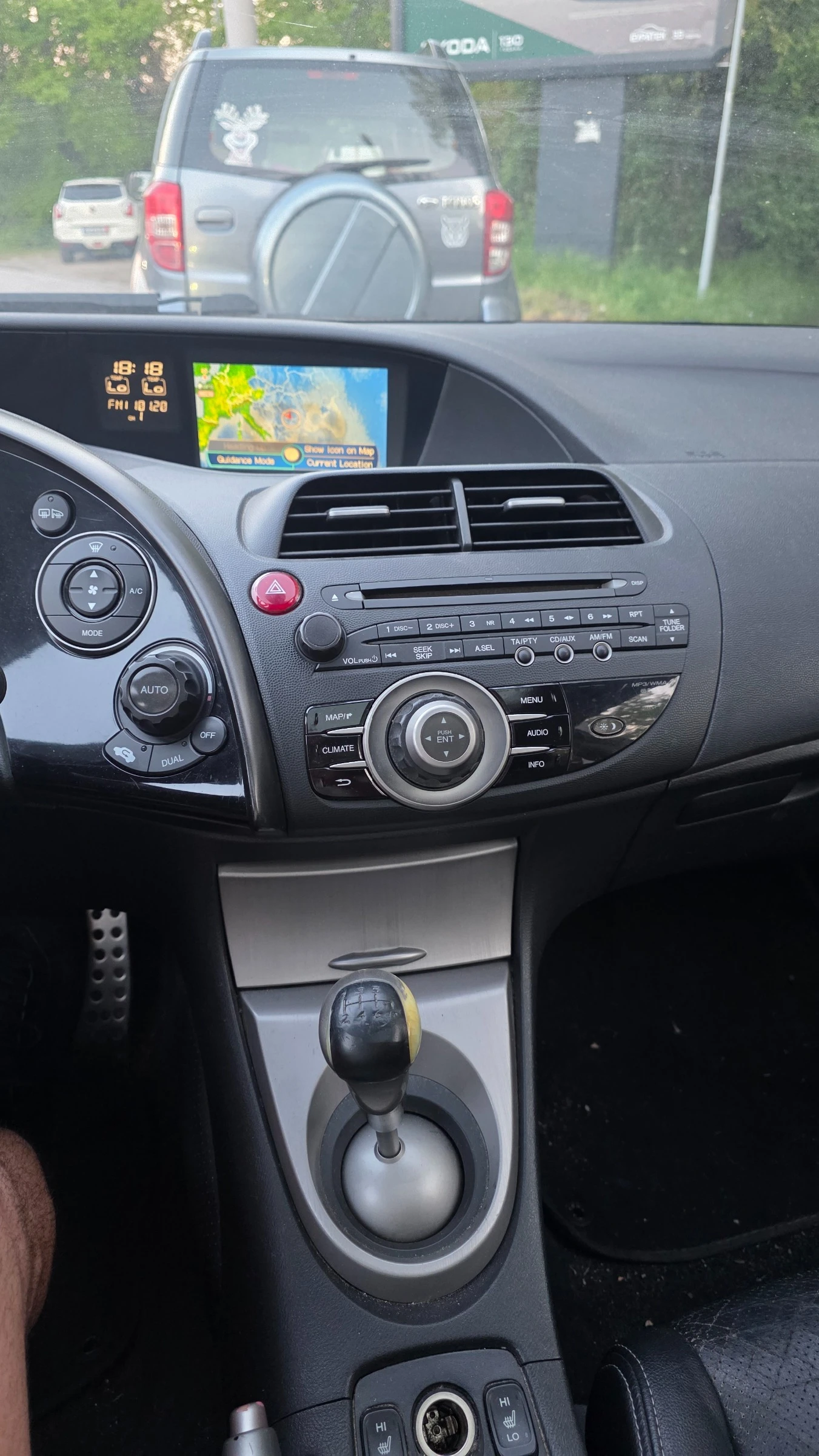 Honda Civic 2.2d  NAVI XENON KOJA, снимка 6 - Автомобили и джипове - 54430533