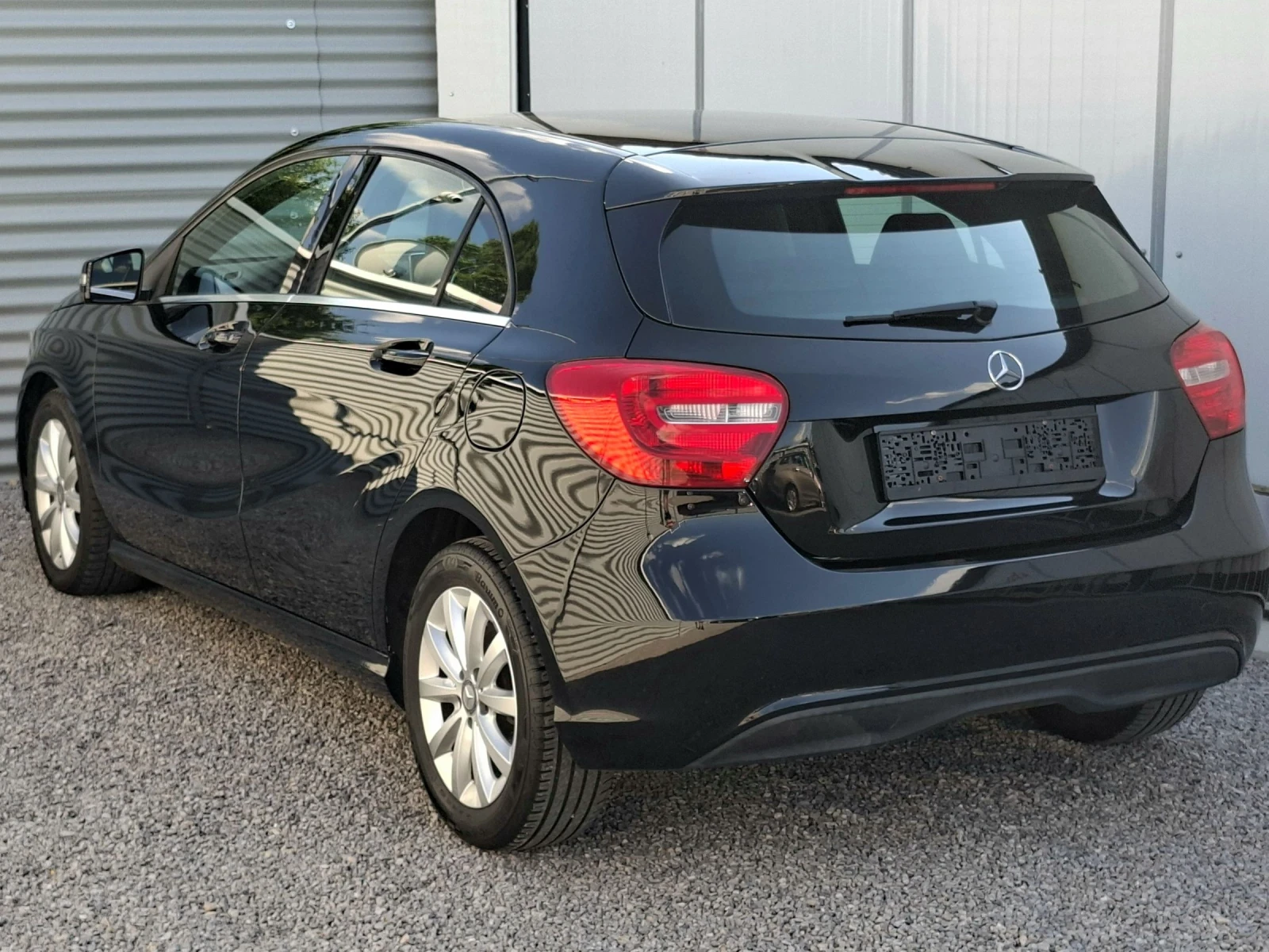Mercedes-Benz A 180 Sport edition/БЕНЗИН, снимка 5 - Автомобили и джипове - 55052483