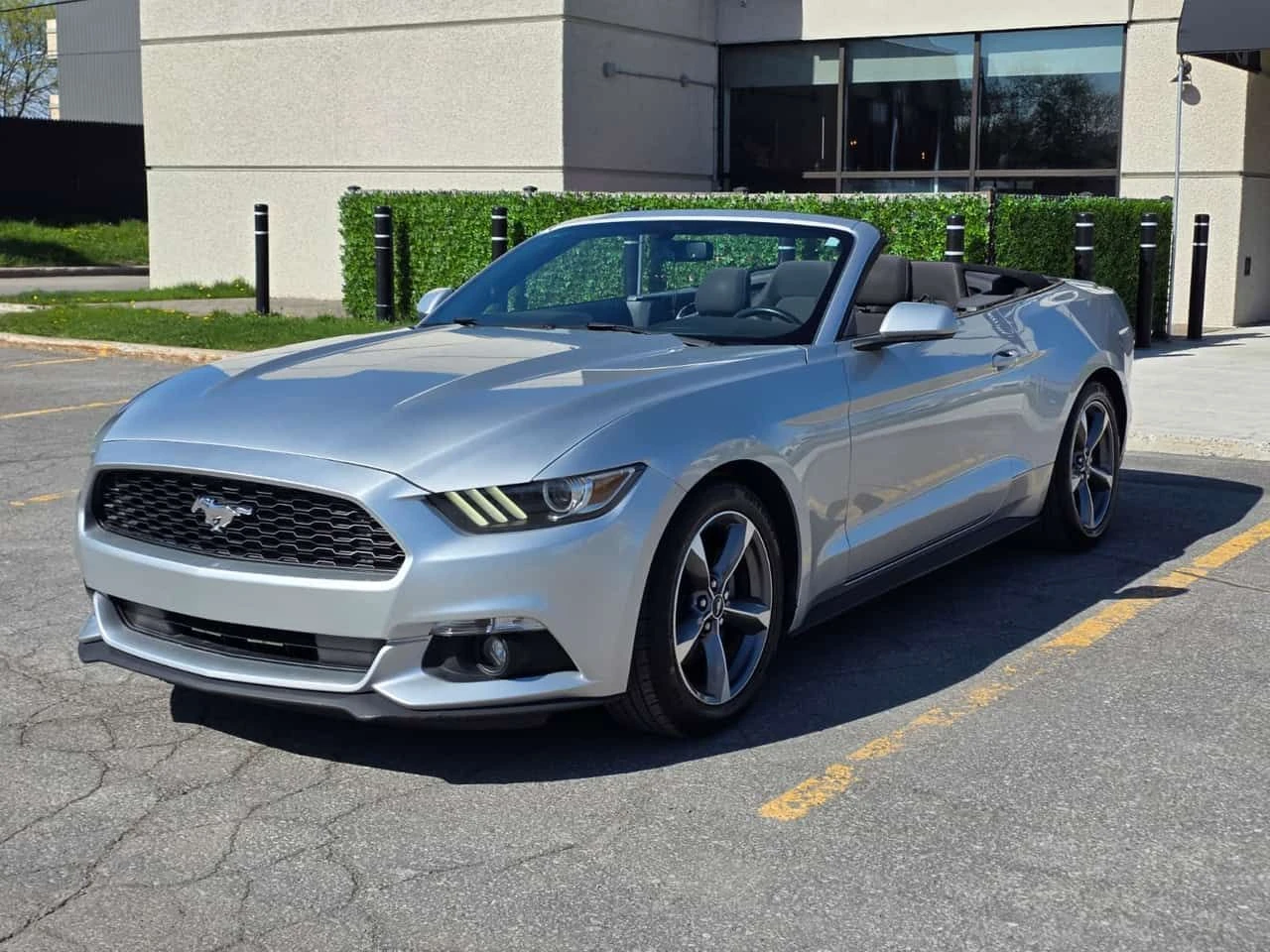Ford Mustang * 2dr Conv V6 * АВТОКРЕДИТ БЕЗ ПЪРВОНАЧАЛНА ВНОСКА