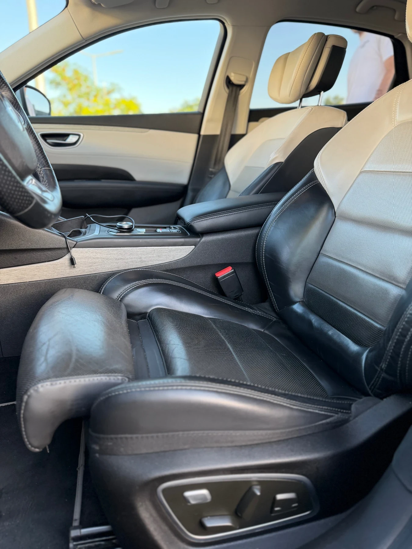 Renault Talisman Initiale Full 1.6dci, снимка 10 - Автомобили и джипове - 55126133