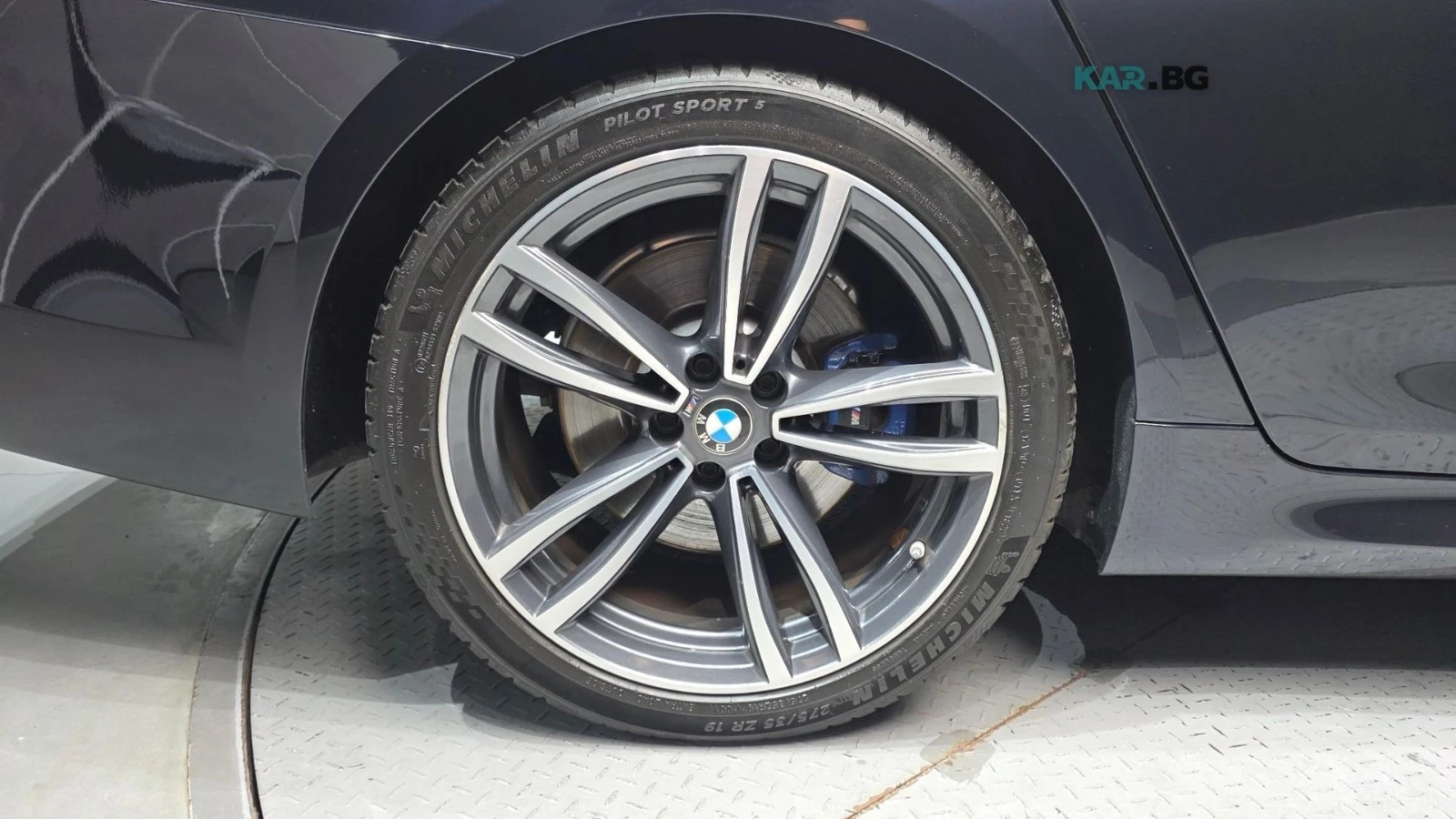 BMW 550 M550D* M PACK* XDRIVE* КОЖА* ПОДГРЕВ* ОБДУХВ* ПАНО, снимка 5 - Автомобили и джипове - 55245526