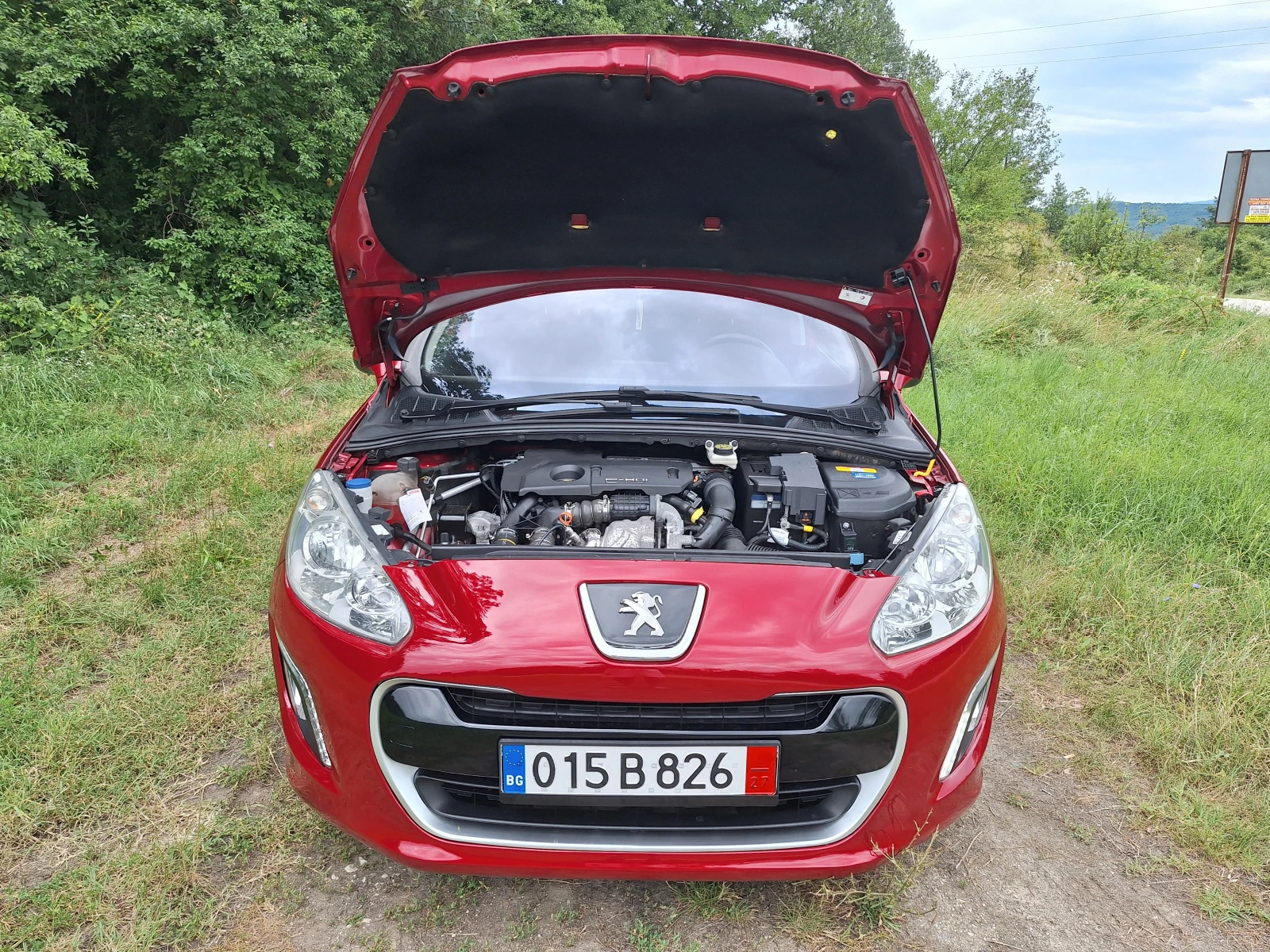 Peugeot 308 1.6 SW ALL E-HDI 115, снимка 3 - Автомобили и джипове - 55439320