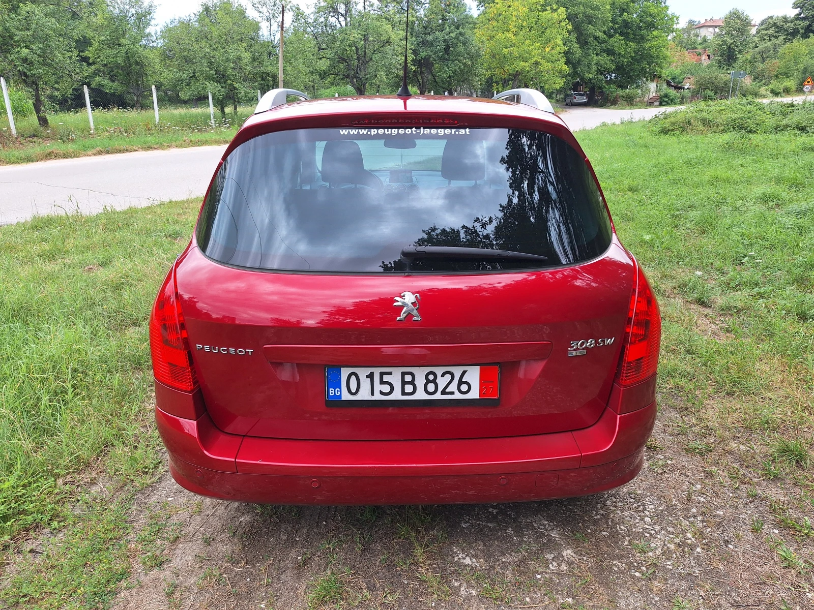 Peugeot 308 1.6 SW ALL E-HDI 115, снимка 11 - Автомобили и джипове - 55439320