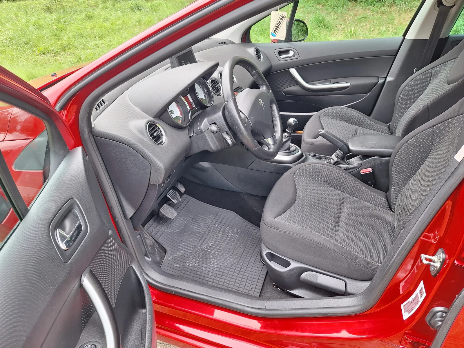 Peugeot 308 1.6 SW ALL E-HDI 115, снимка 7 - Автомобили и джипове - 55439320