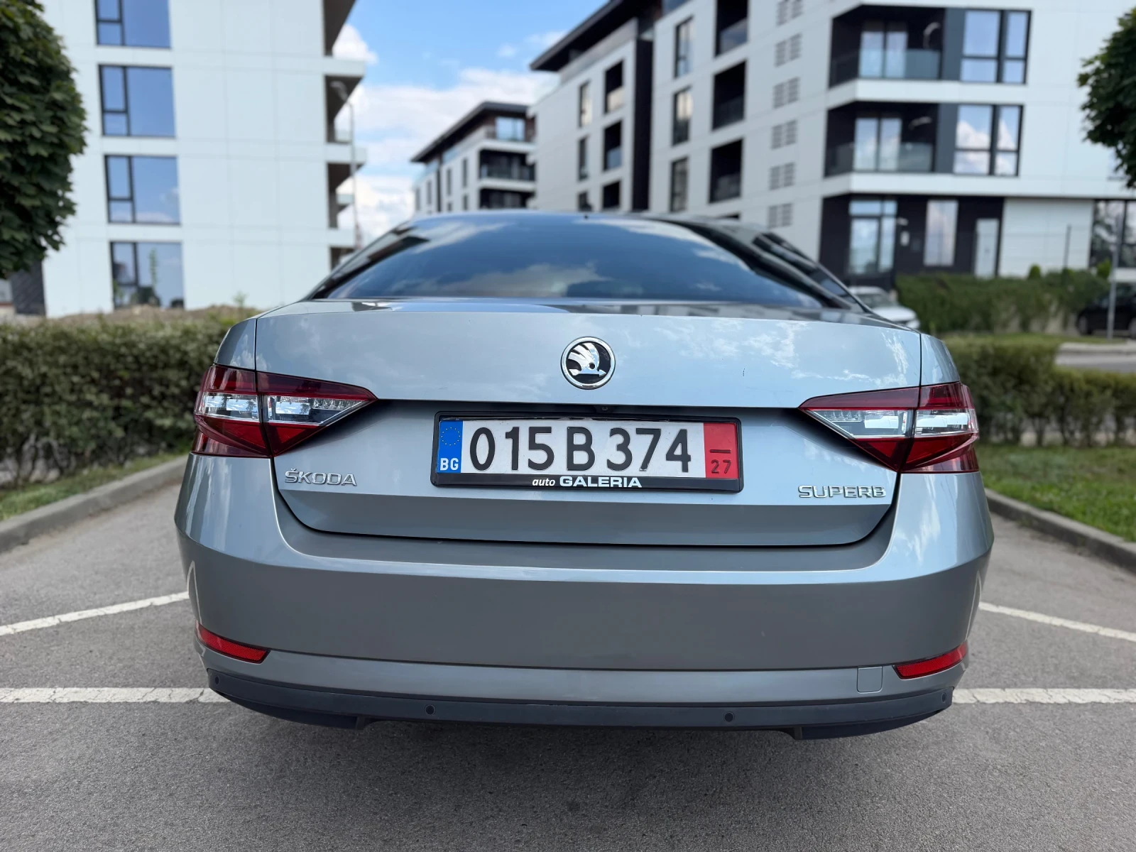 Skoda Superb Lauren & Klement Всичми екстри, снимка 8 - Автомобили и джипове - 55666000