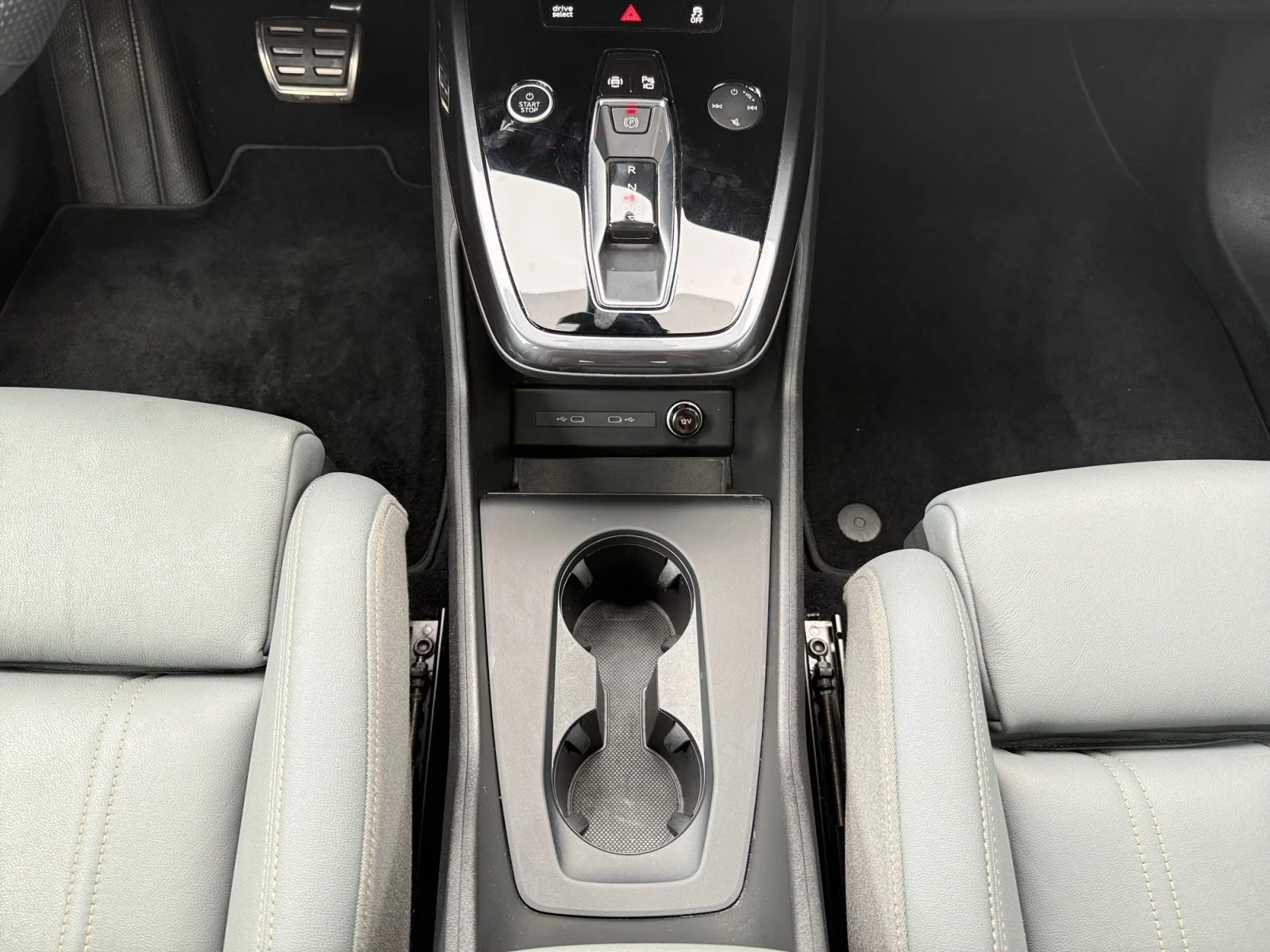 Audi 50 50/299HP/SPORTBACK/S-LINE/CAM/886z | Mobile.bg � ����������� 14