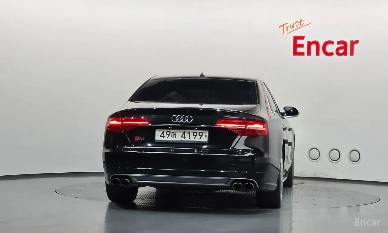 Audi S8 MATRIX* BANG* OLUFSEN* ОБДУХВАНЕ* ХЕДЪП* ДИСТРОНИК, снимка 4 - Автомобили и джипове - 56130452