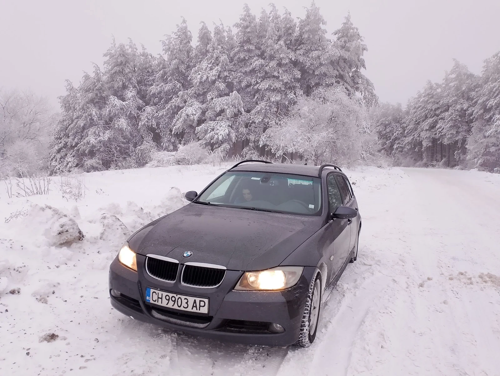BMW 318 2.0 129 к.с. газ, снимка 5 - Автомобили и джипове - 56233635