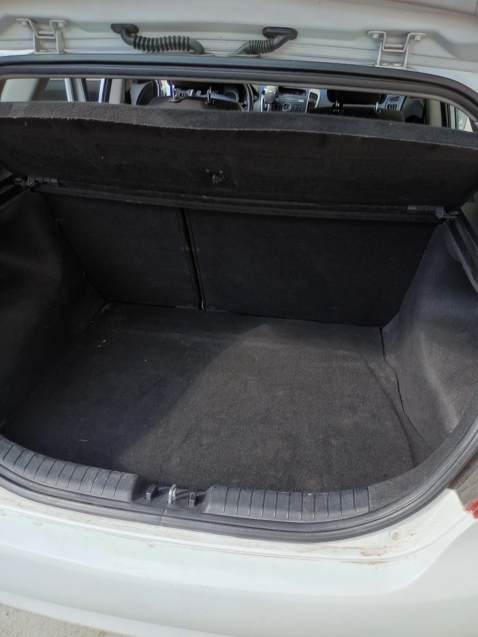 Kia Ceed, снимка 7 - Автомобили и джипове - 56318041