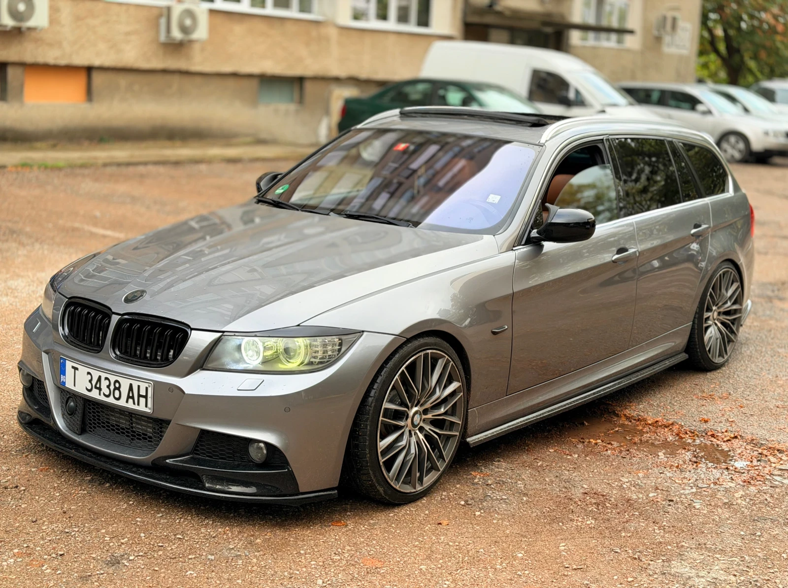 BMW 330 400, снимка 3 - Автомобили и джипове - 56534448