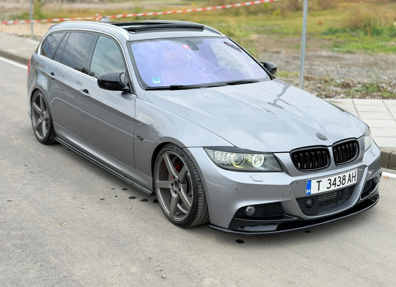 BMW 330 400