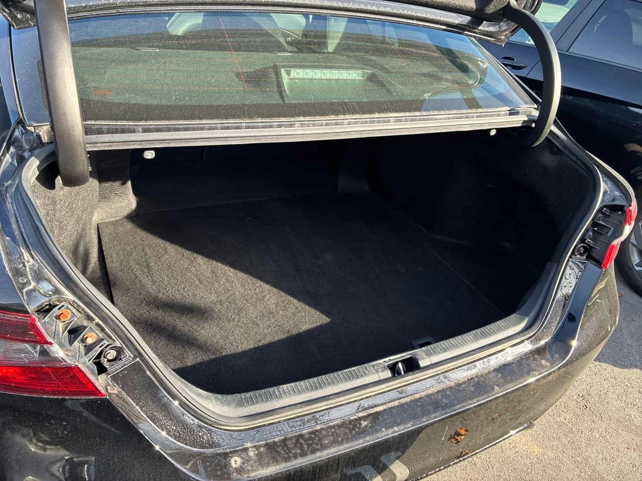 Toyota Camry SE | CARFAX | ��������������� | Mobile.bg � ����������� 11