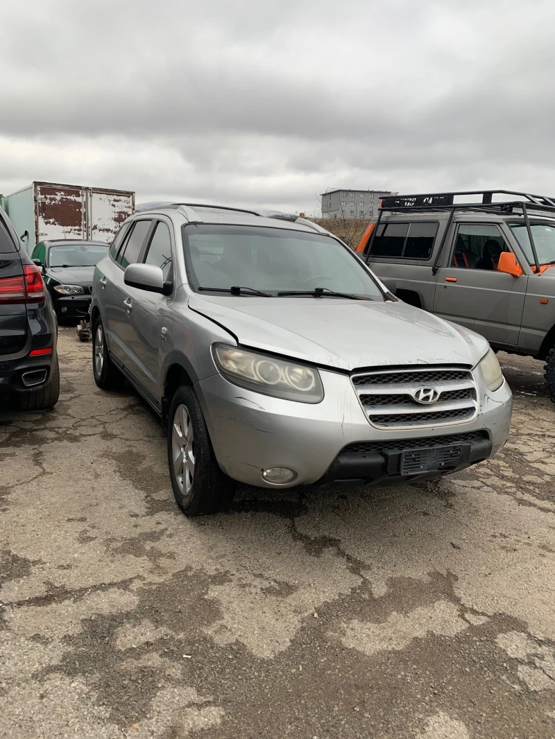 Hyundai Santa fe, снимка 2 - Автомобили и джипове - 39300196