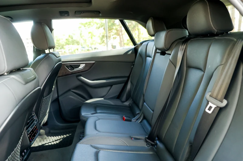 Audi Q8 S-line, снимка 14 - Автомобили и джипове - 52613598