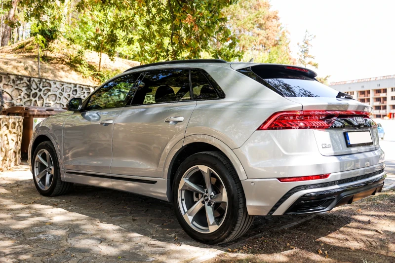 Audi Q8 S-line, снимка 5 - Автомобили и джипове - 52613598