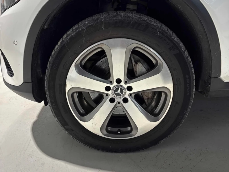 Mercedes-Benz GLC 300 * 360 * CARFAX * ПОДГРЕВИ * КАМЕРА, снимка 7 - Автомобили и джипове - 53434701