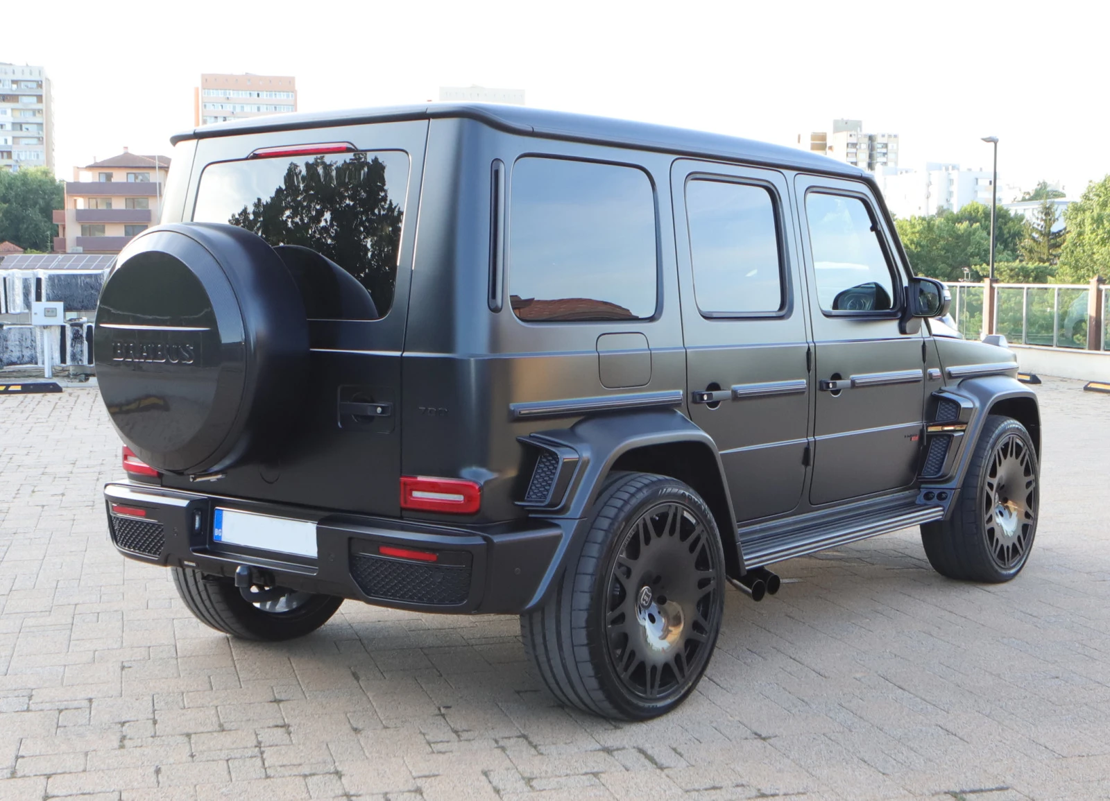 Mercedes-Benz G 63 AMG Brabus 700Widestar Magno Carbon Exclusive Гаранция - изображение 4