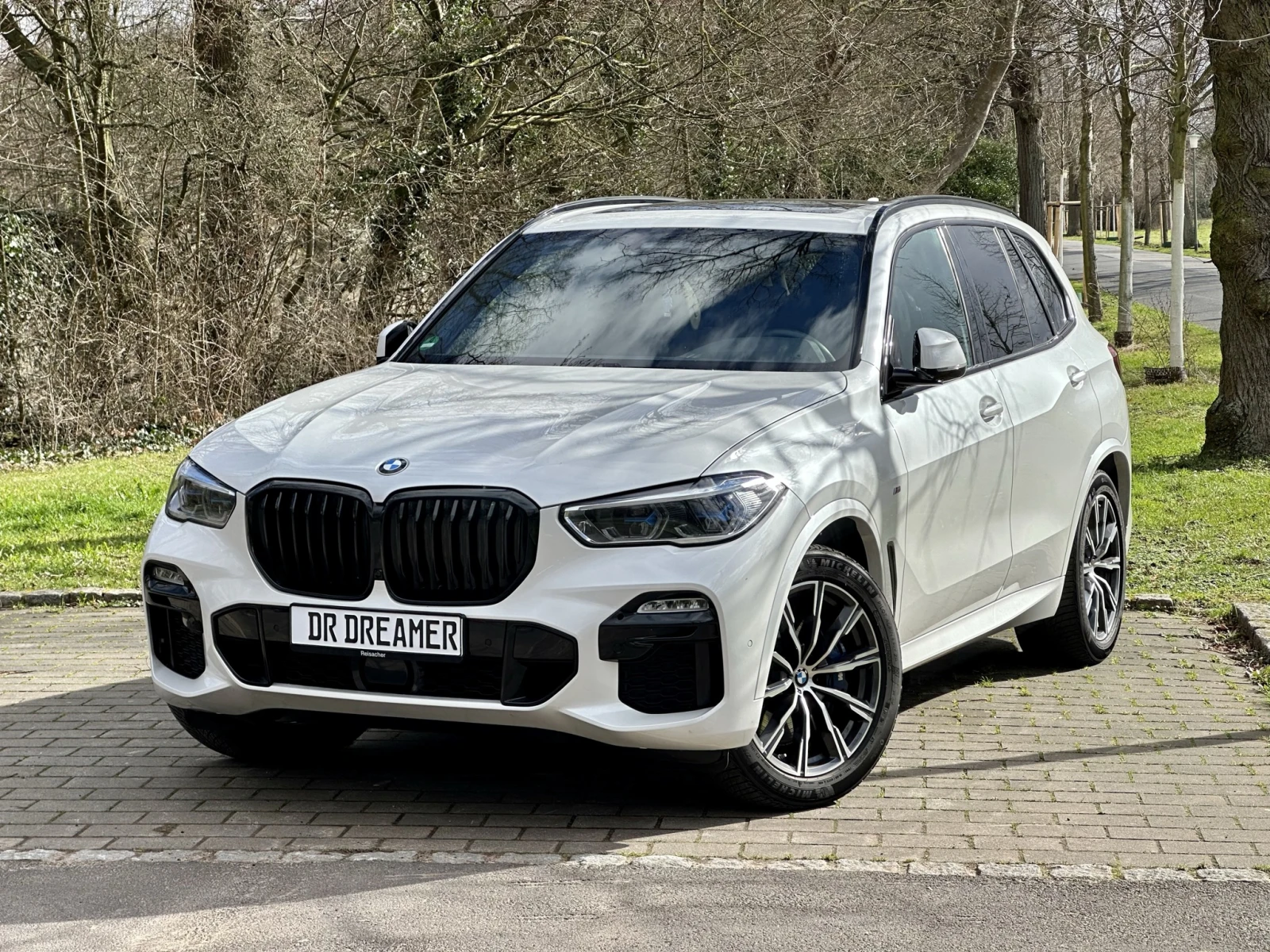 BMW X5 30D M Paket Alpinweiss LASER PANO HUD AHK - изображение 4