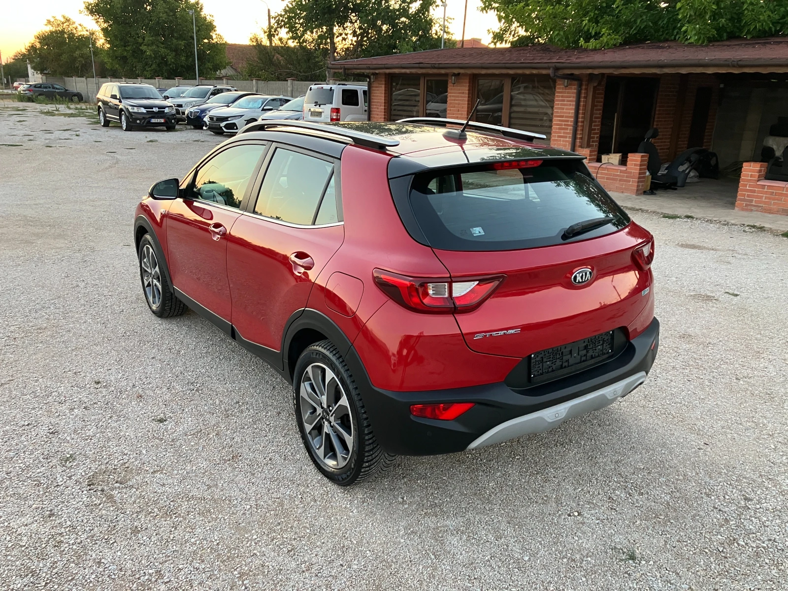 Kia Stonic 1.4-газ инжекцион - изображение 6