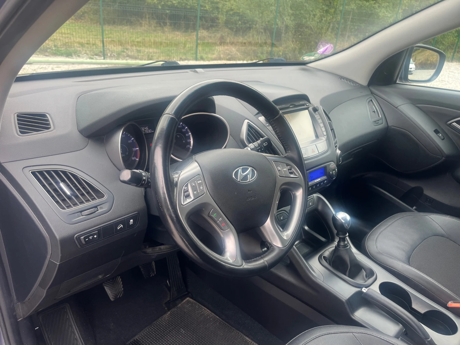 Hyundai IX35 1.6i  | Mobile.bg   11