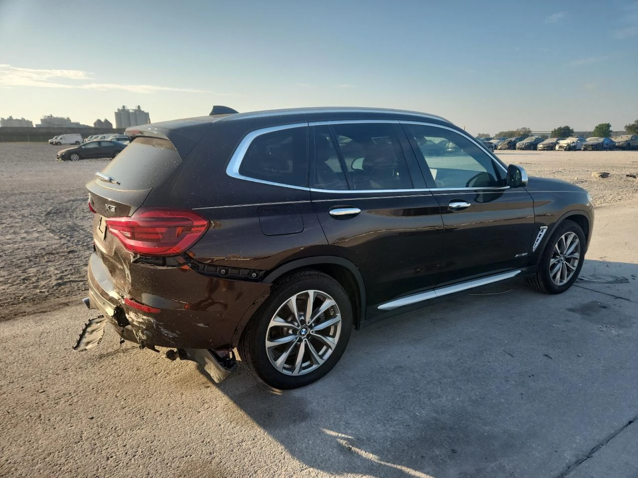 BMW X3 Xdrive30I - изображение 6