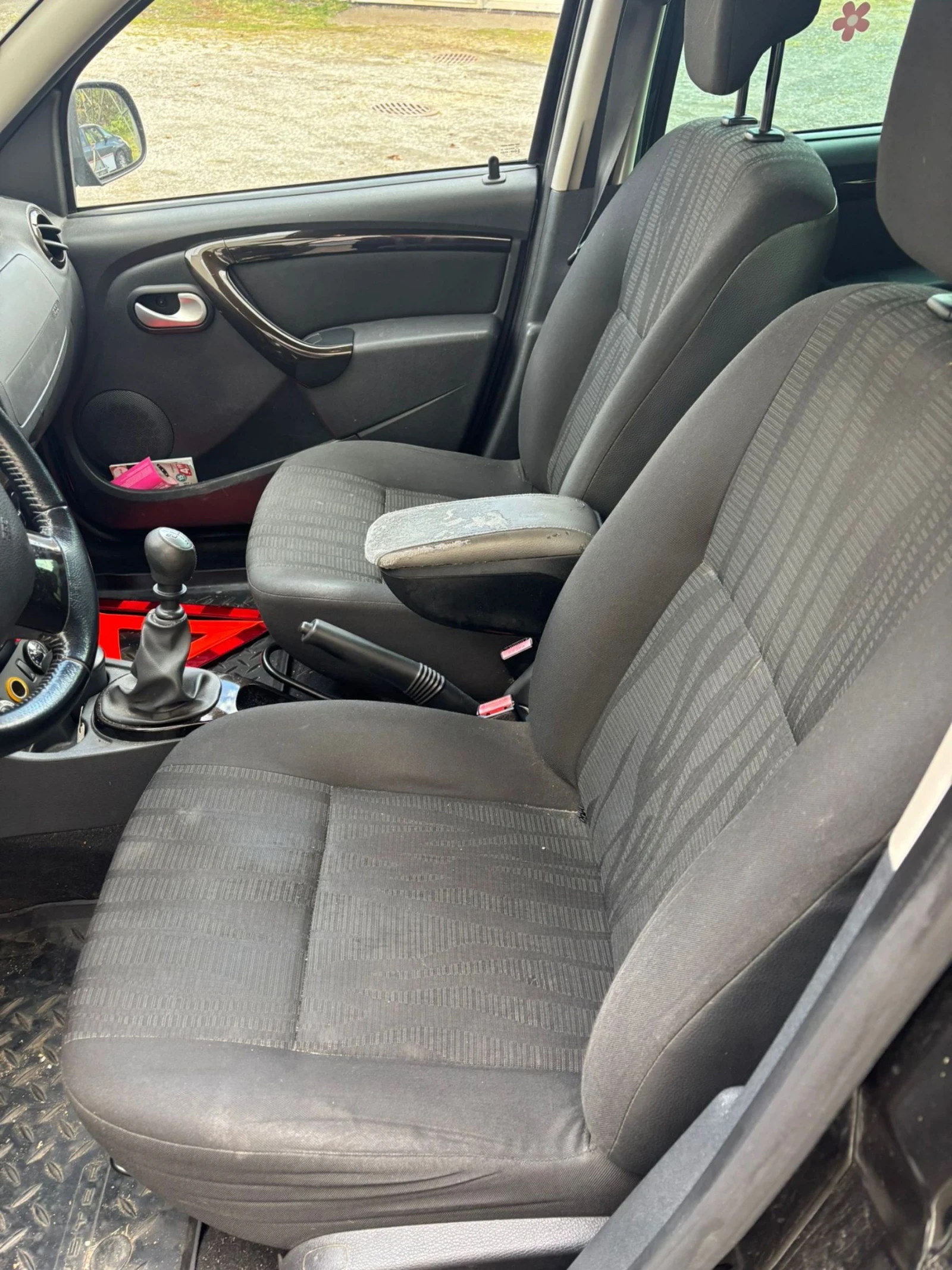 Dacia Duster 1.5dci 4x4 | Mobile.bg   8