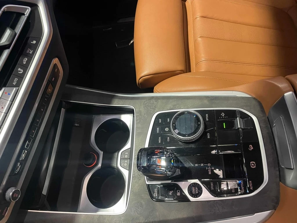 BMW X5 * xDrive45e * CARFAX *    | Mobile.bg   7