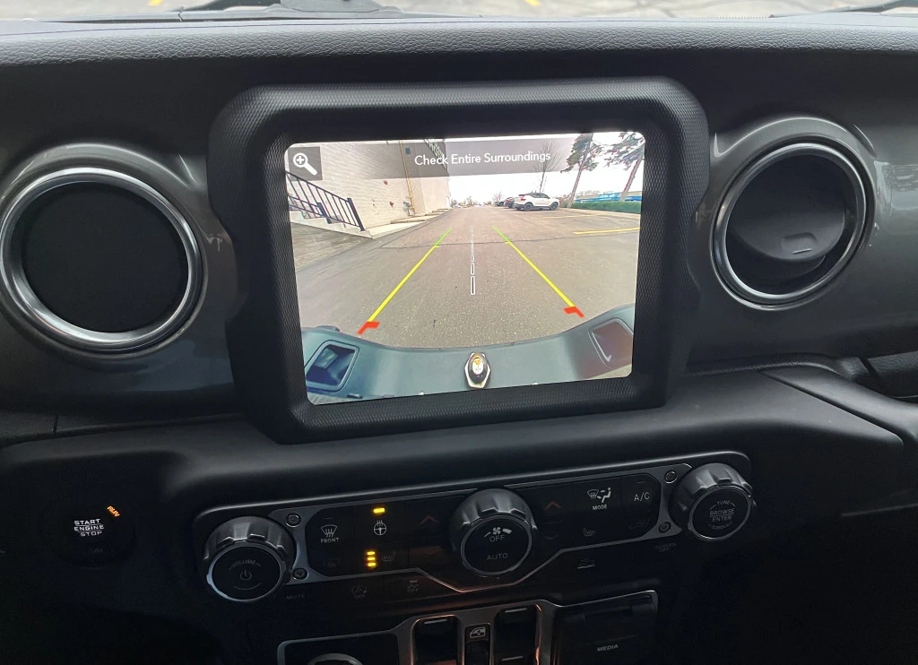Jeep Gladiator OVERLAND* 4x4* CREW CAB* IMMACULATE CONDITION | Mobile.bg � ����������� 13