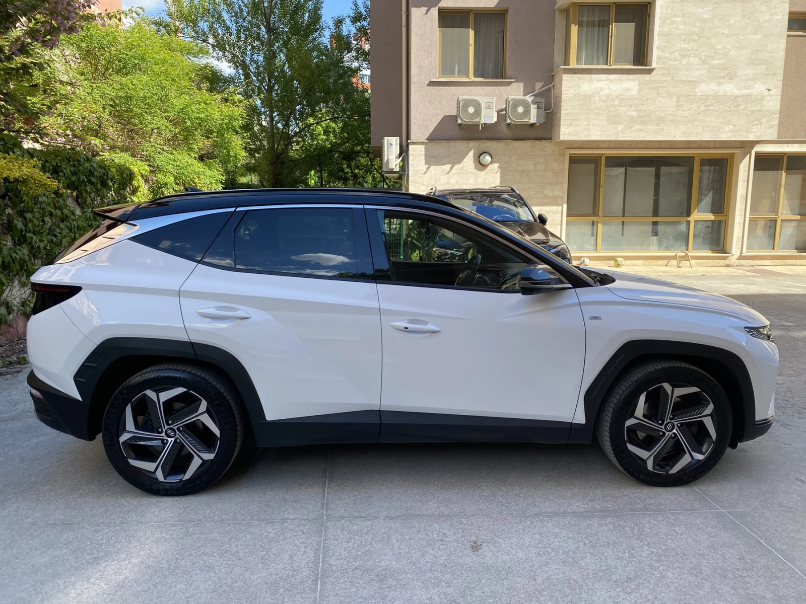 Hyundai Tucson 1.6 T-GDI/ MHEV/ Style/ 4x4/ DCT, снимка 4 - Автомобили и джипове - 54023358