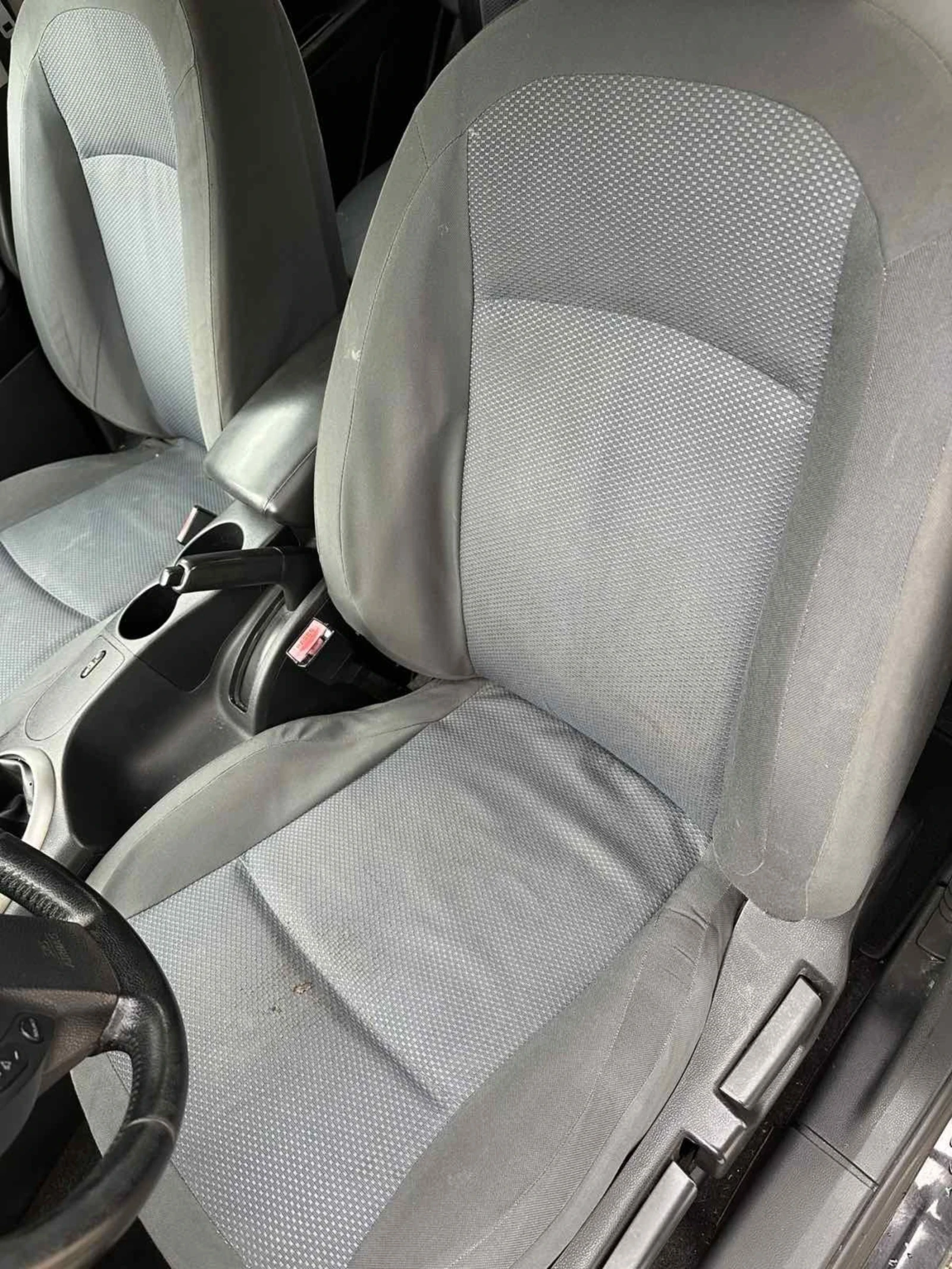 Nissan Qashqai 1.5dci, снимка 15 - Автомобили и джипове - 54560014