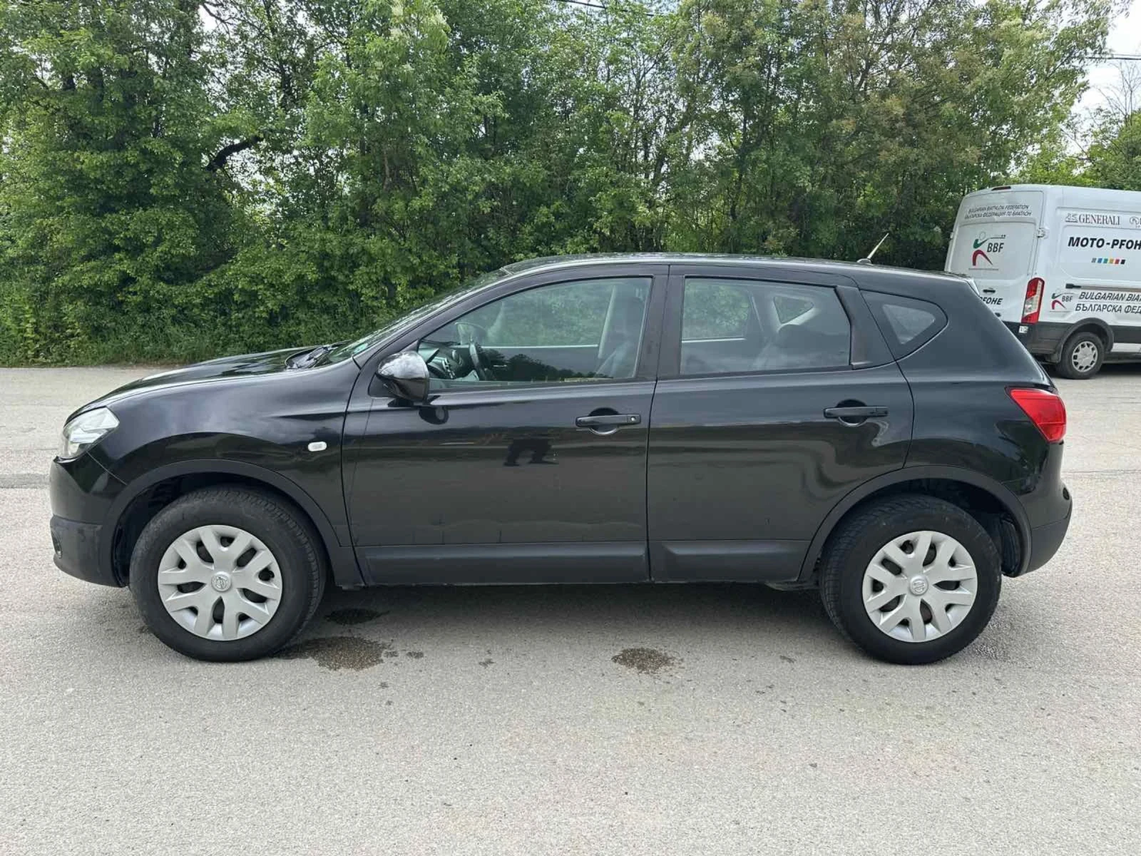 Nissan Qashqai 1.5dci, снимка 4 - Автомобили и джипове - 54560014