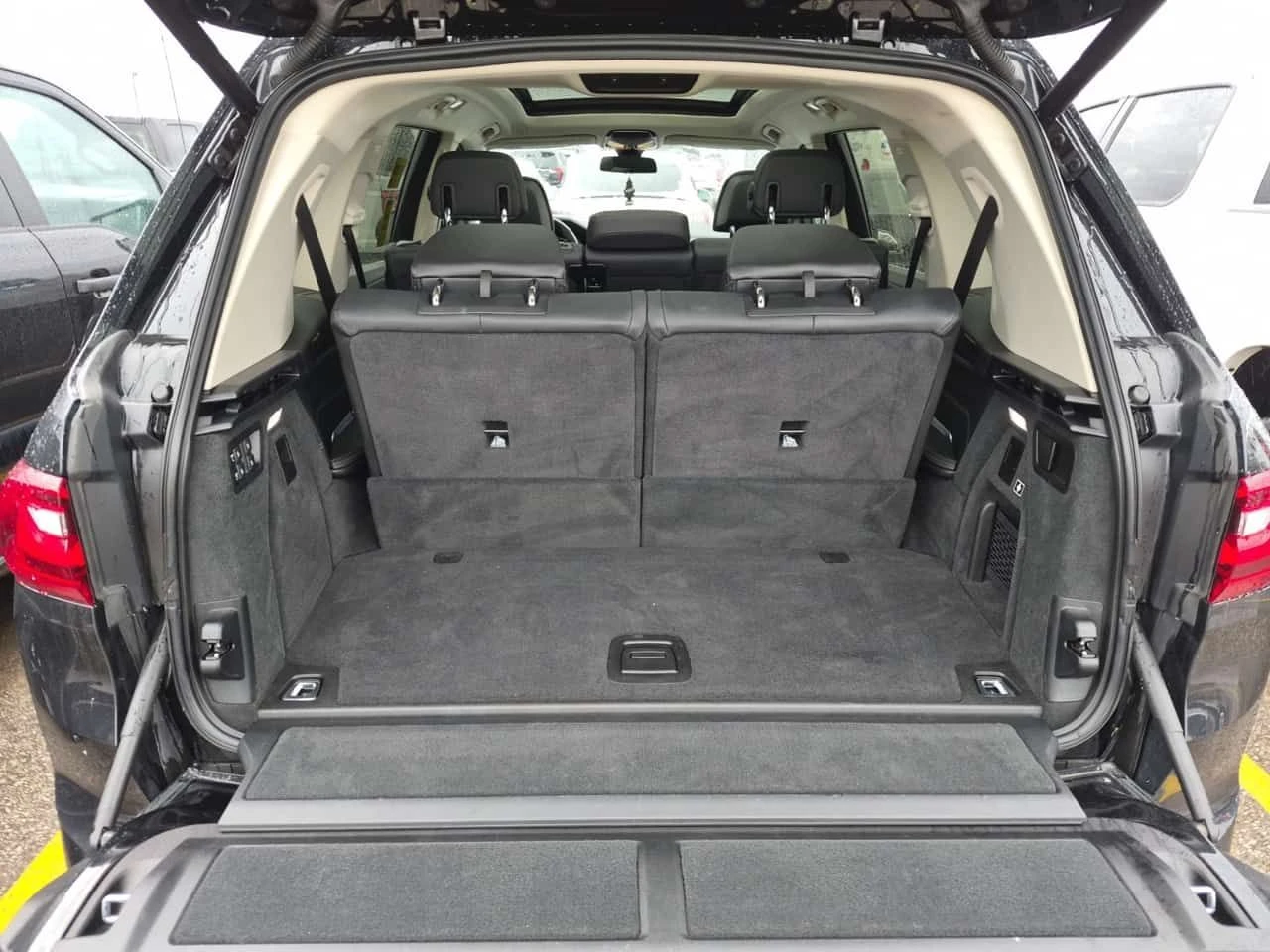 BMW X7 * XDRIVE40I * CARFAX * ���� �� �� | Mobile.bg � ����������� 13